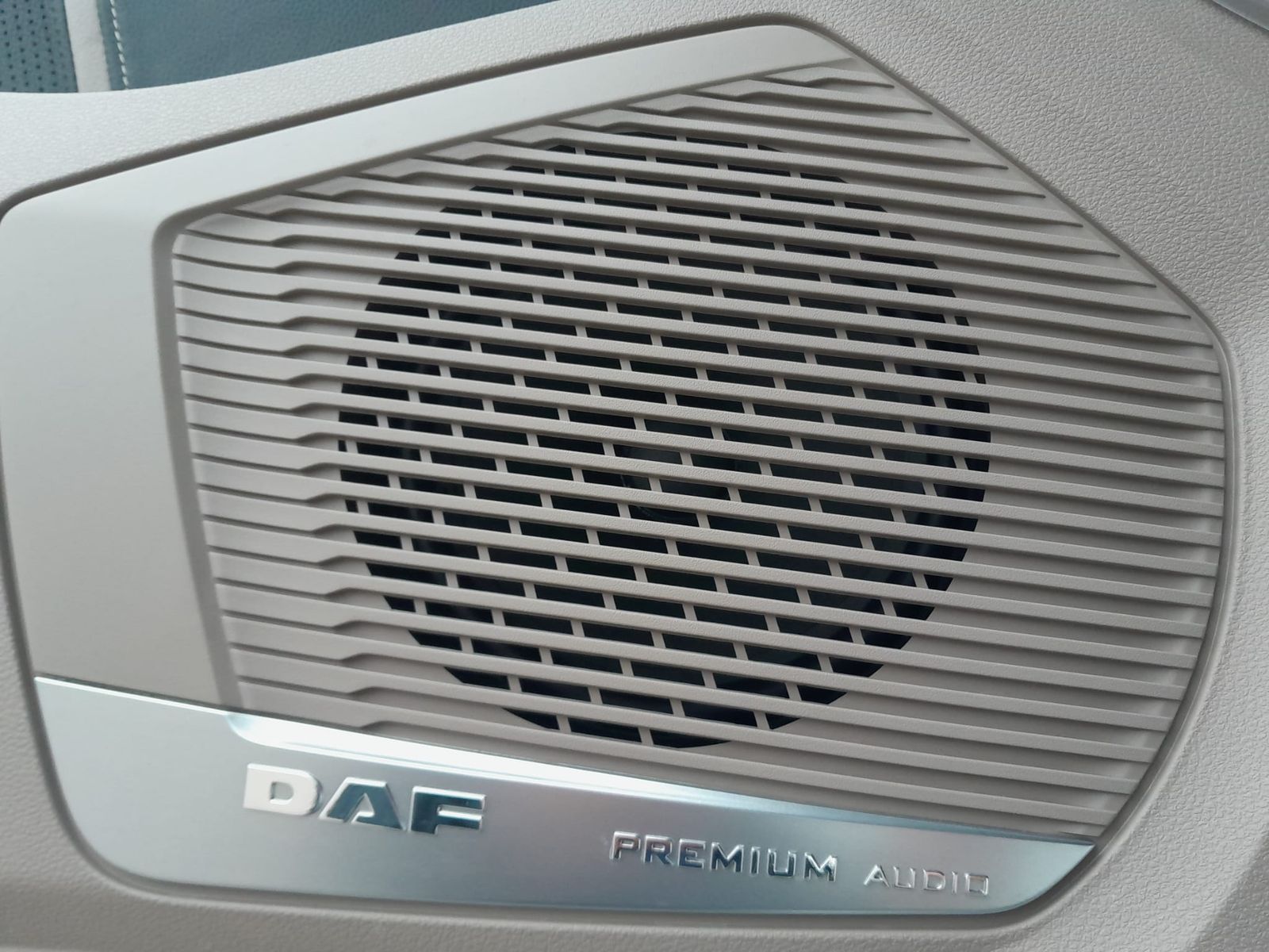 Fahrzeugabbildung DAF XG+ 530 FT