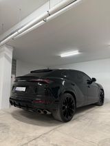 Lamborghini Urus - - Lamborghini in Köln