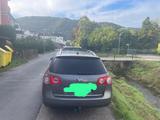Volkswagen Toura und passat beide 2007 - Volkswagen Passat aus 2007: Kombi