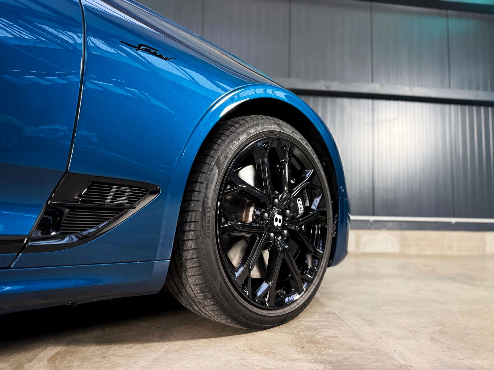 Fahrzeugabbildung Bentley Continental GT 6.0 W12 Speed Mulliner