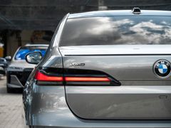 BMW 740 – 13 / 35