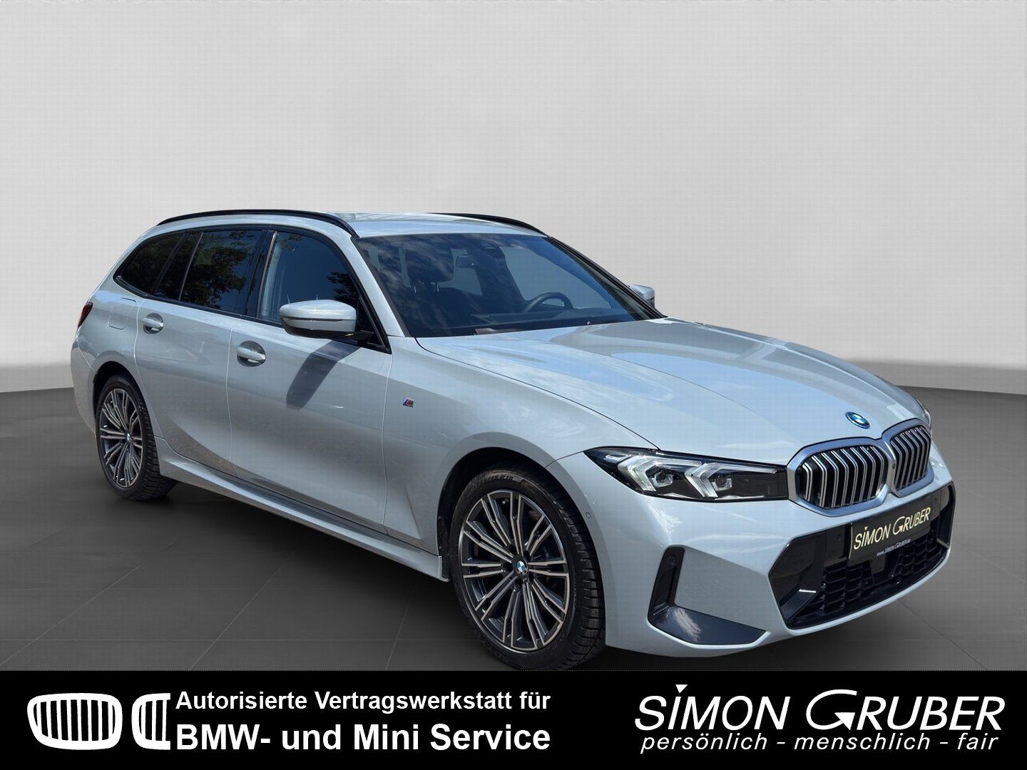 Fahrzeugabbildung BMW 330e Touring M Sport Live Prof Innovation HUD