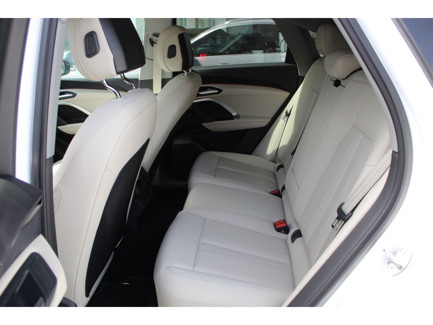 Q5 Sportback 2.0TFSIquStr. Tech+*S-Line*Pano*360