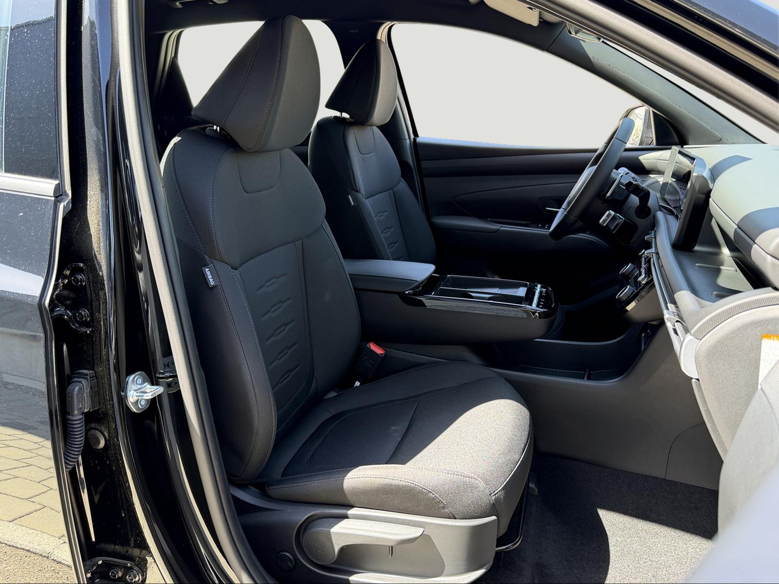 Hyundai TUCSON 1.6T V-Hybrid BlackLine NAVI/KAMERA/LENKH, миниатюра 8