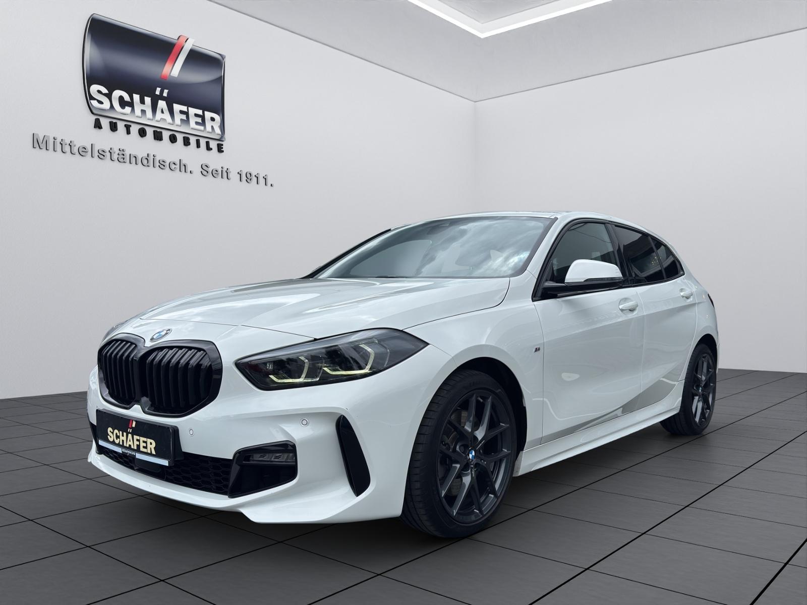 BMW 1 Limousine 120 i M Sport Shadow/Fernlichtassis.