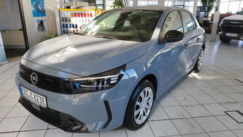 CORSA, Multimedia, LED