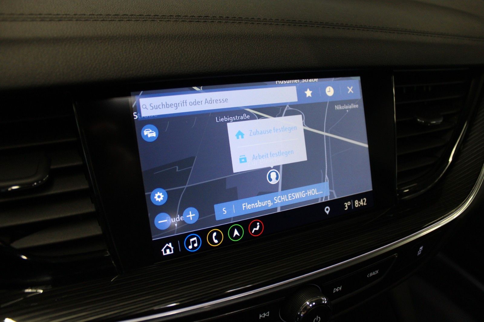 Fahrzeugabbildung Opel Insignia B ST Aut. Business Innov. Leder AHK uvm