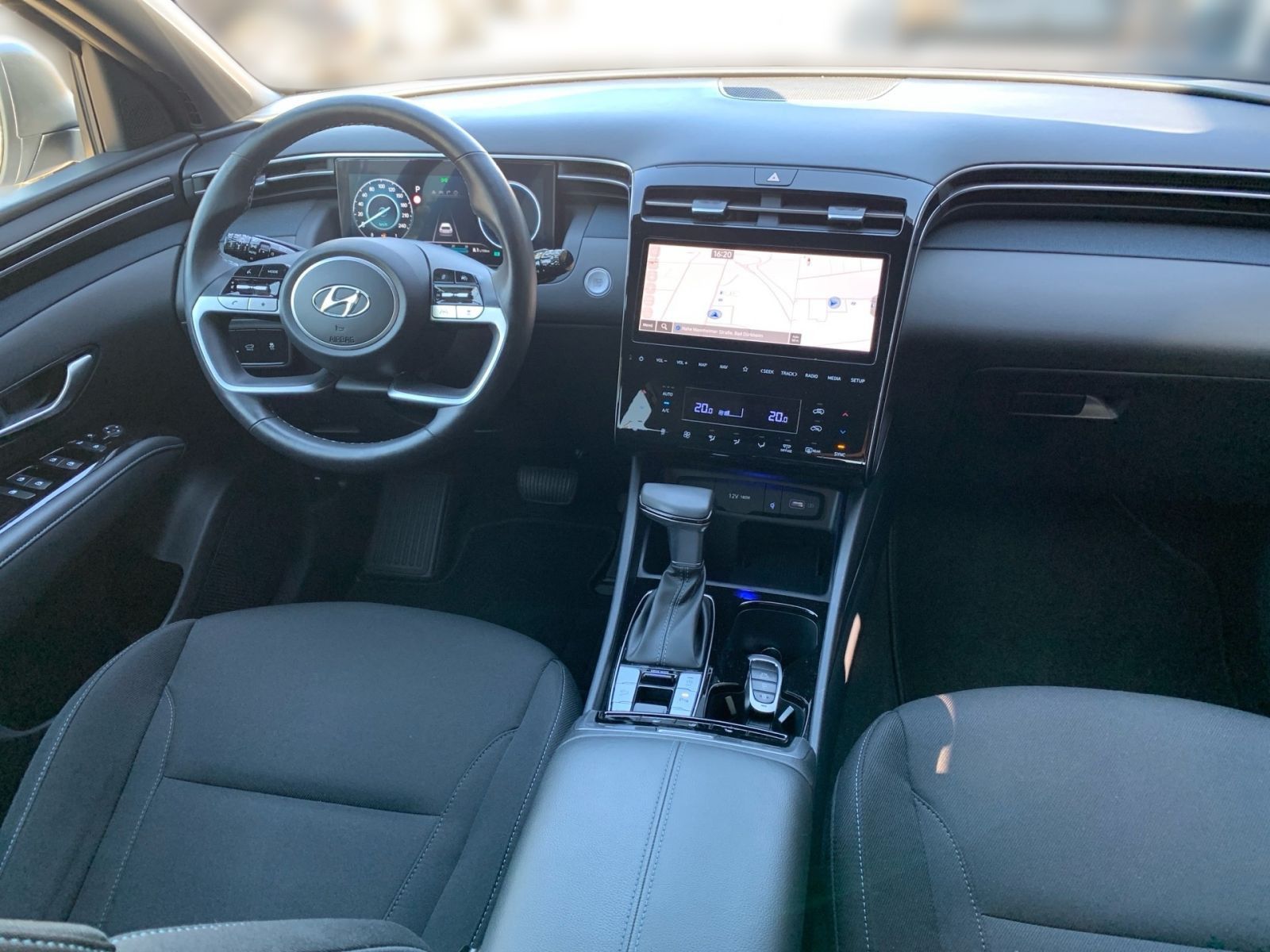 Fahrzeugabbildung Hyundai TUCSON 1.6 T-GDI 7-DCT Edition 30+ Mild-Hybrid N