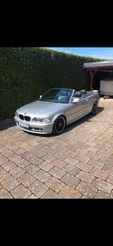 BMW 325 i Cabrio - BMW 325 aus 2000