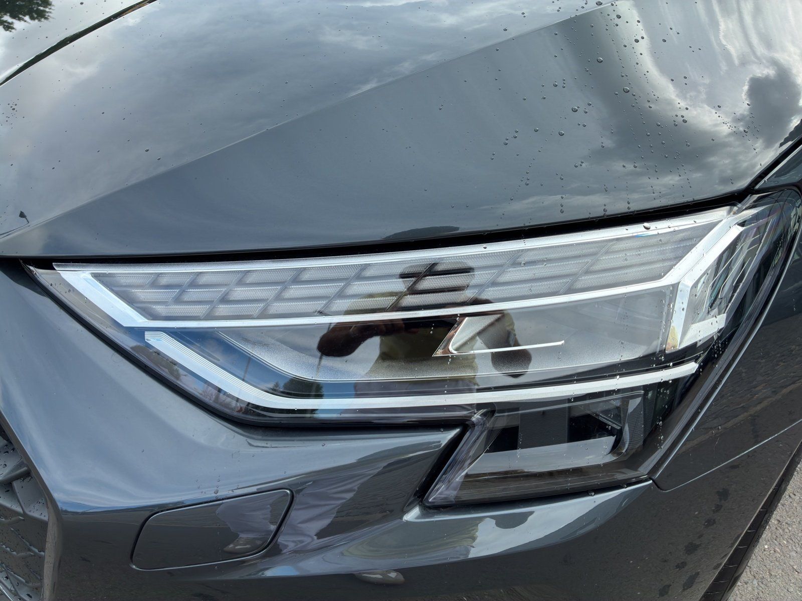 Fahrzeugabbildung Audi A3 Sportback 40 TFSI e S tronic Kamera,LED,Navi