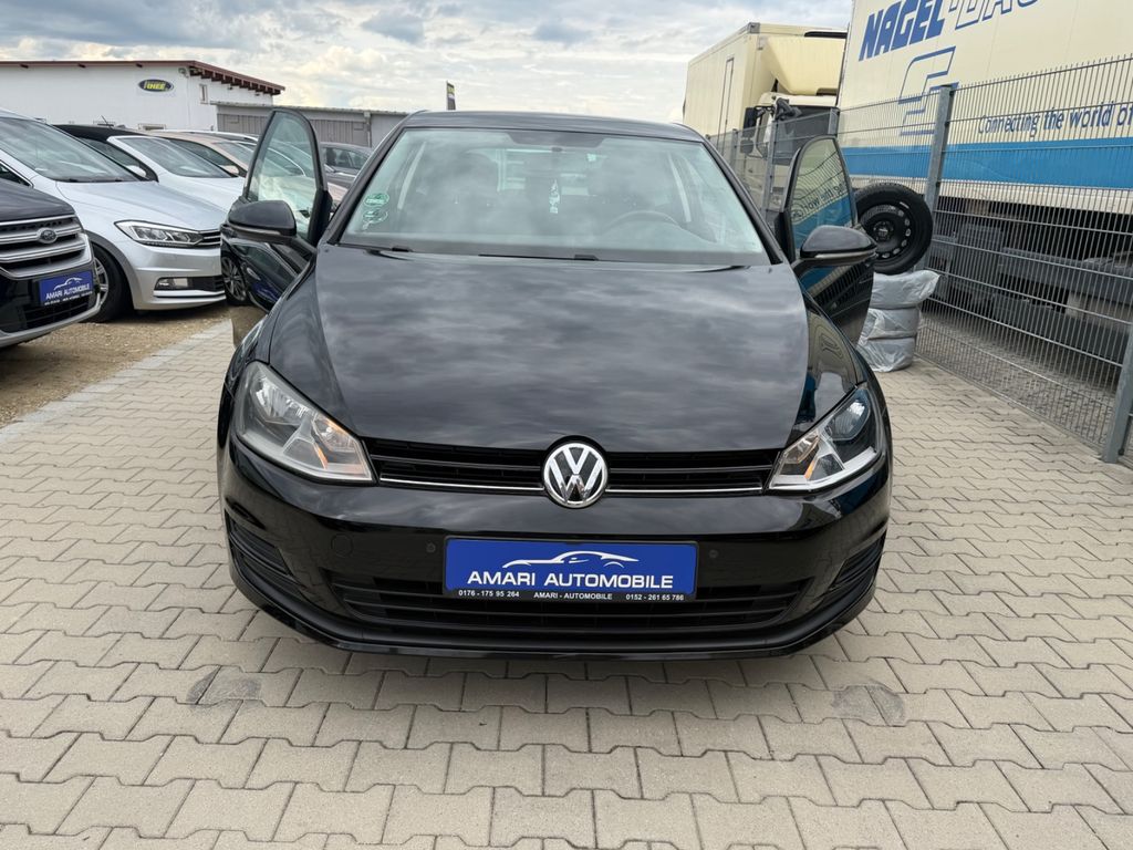 VW Golf - Bild 1
