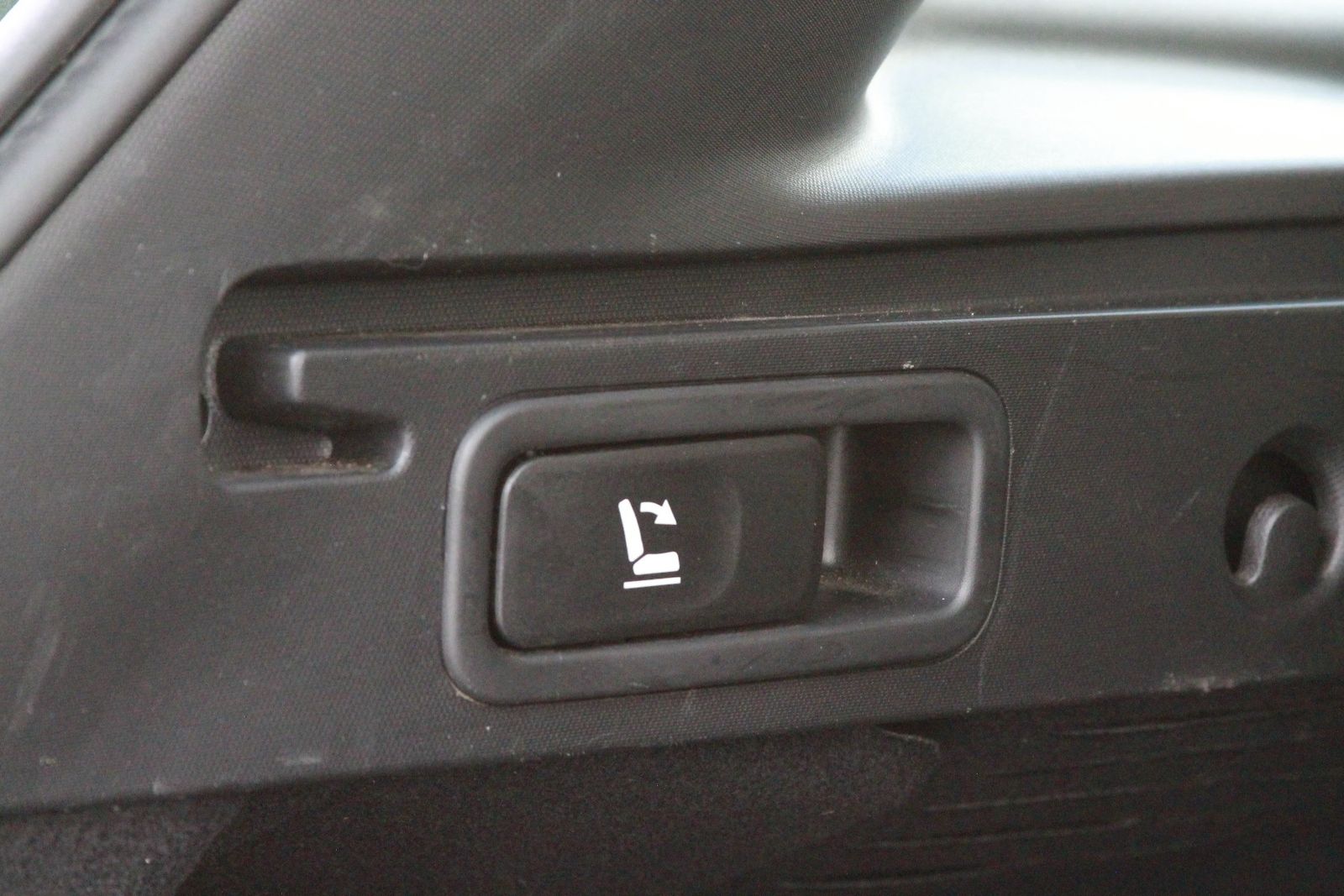 Fahrzeugabbildung Renault Kadjar LIMITED Deluxe TCe 140