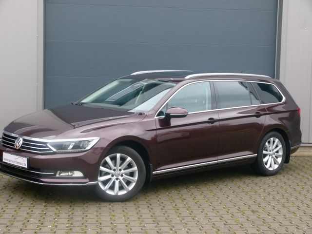 VW Passat Highline LED Navi Ponor. AHK Virtual ACC