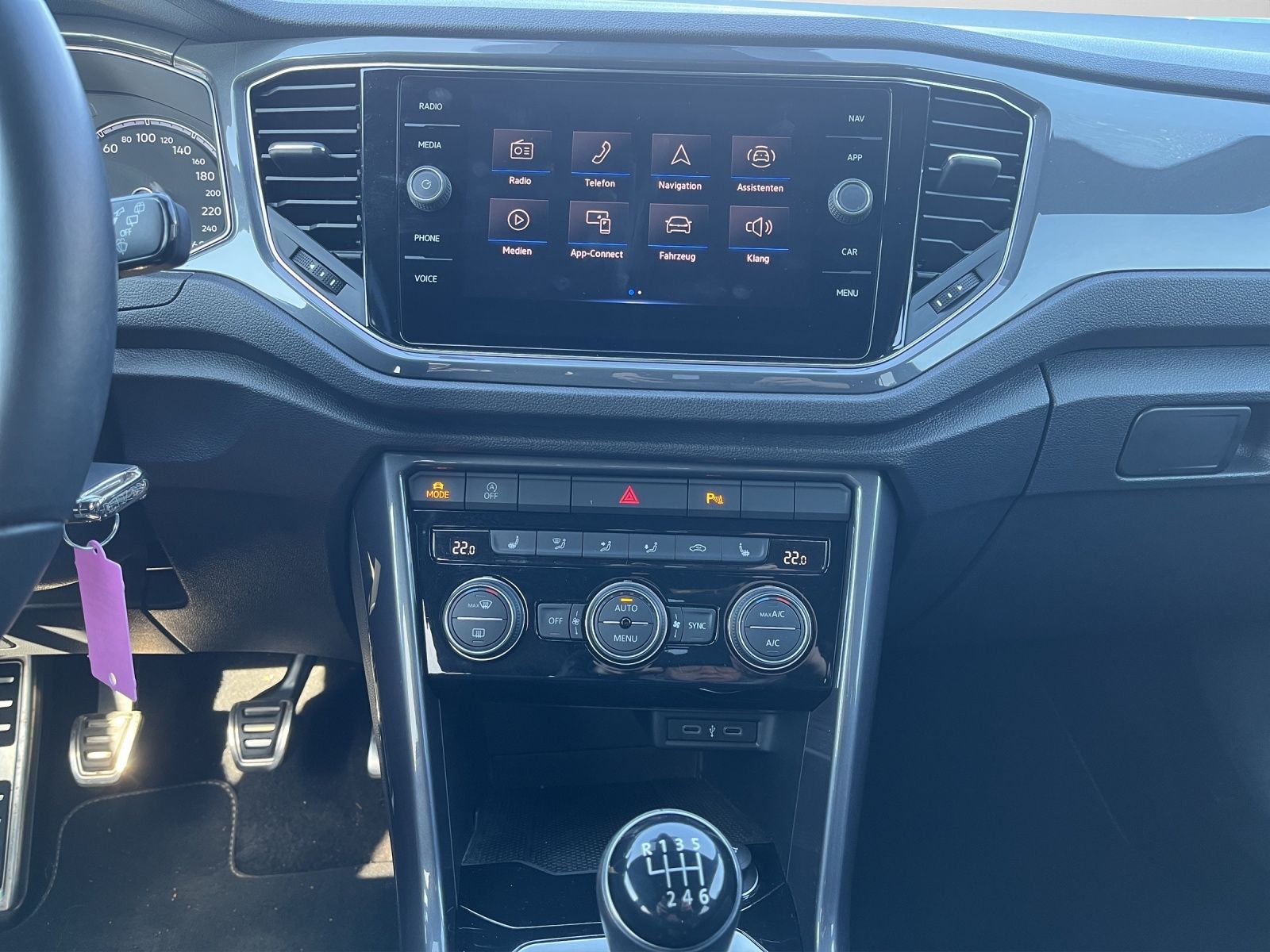 Volkswagen T-Roc - Bild 12