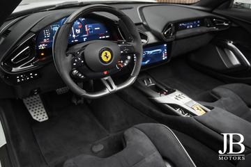 2025 Ferrari 12CILINDRI — миниатюра 26