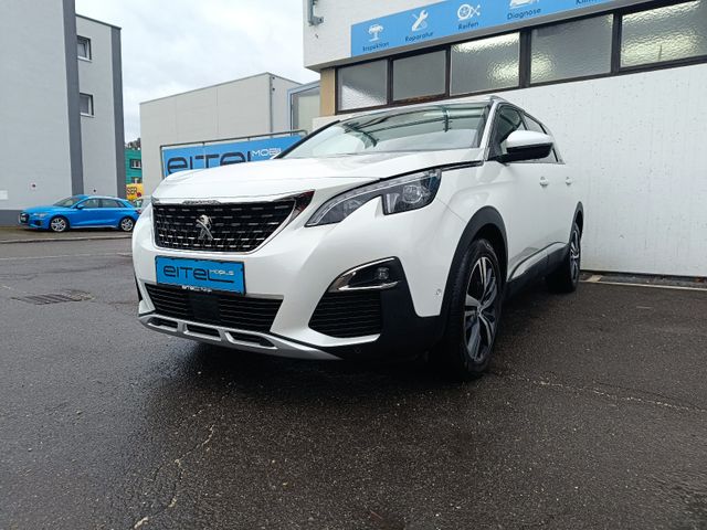 Peugeot 5008 Allure 1,6 Navi Leder 7 Sitzer LED PDC SHZ