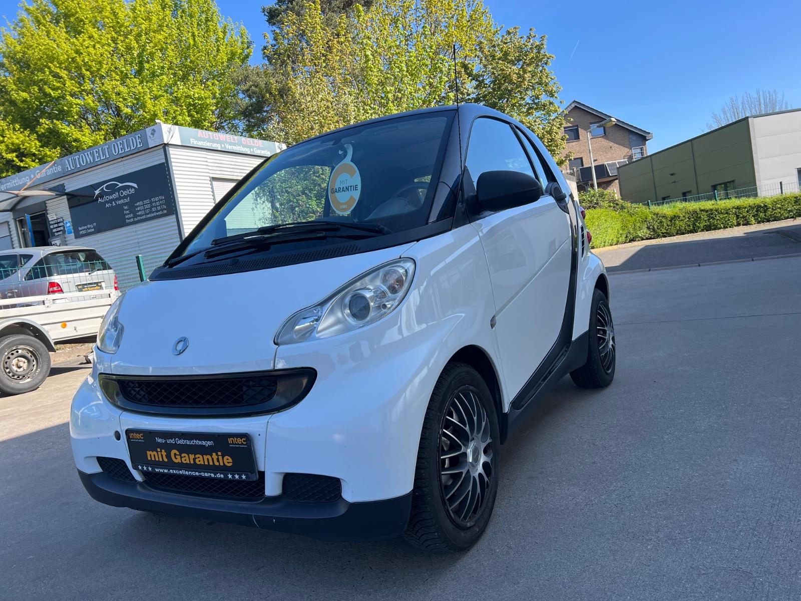 Smart ForTwo fortwo coupe /Klima/Navi/TÜV/HU/NEU