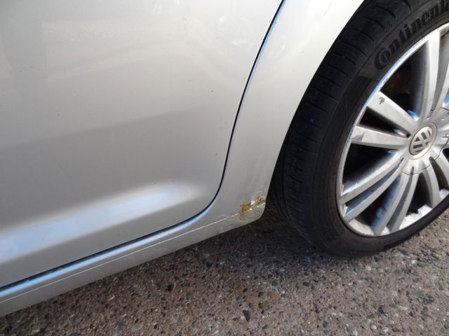 Fahrzeugabbildung Volkswagen Touran Highline/Klima/Navi/PDC/170PS/2.Hand/