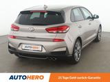 Hyundai i30 1.4 TDGI N-Line*NAVI*CAM*PDC*SHZ*TEMPO*LHZ* - mit Benzin-Antrieb: Beige, Kleinwagen, mit Klimaanlage