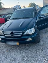 Mercedes-Benz Mercedes Ml 270CDI - gebrauchte Mercedes-Benz ML 270 aus dem Jahr 2005