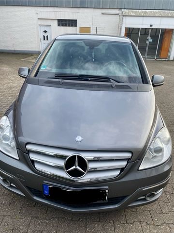 Mercedes-Benz Neuer Besitzer gesucht - Mercedes-Benz Typ...