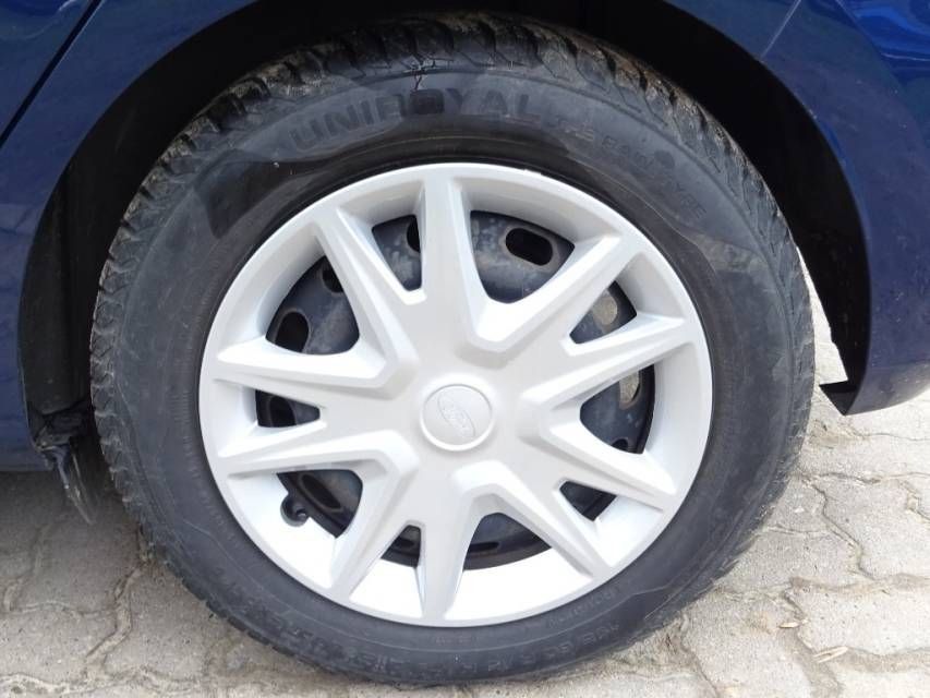 Fahrzeugabbildung Ford Fiesta 1.1 Cool & Connect ALW-Reifen