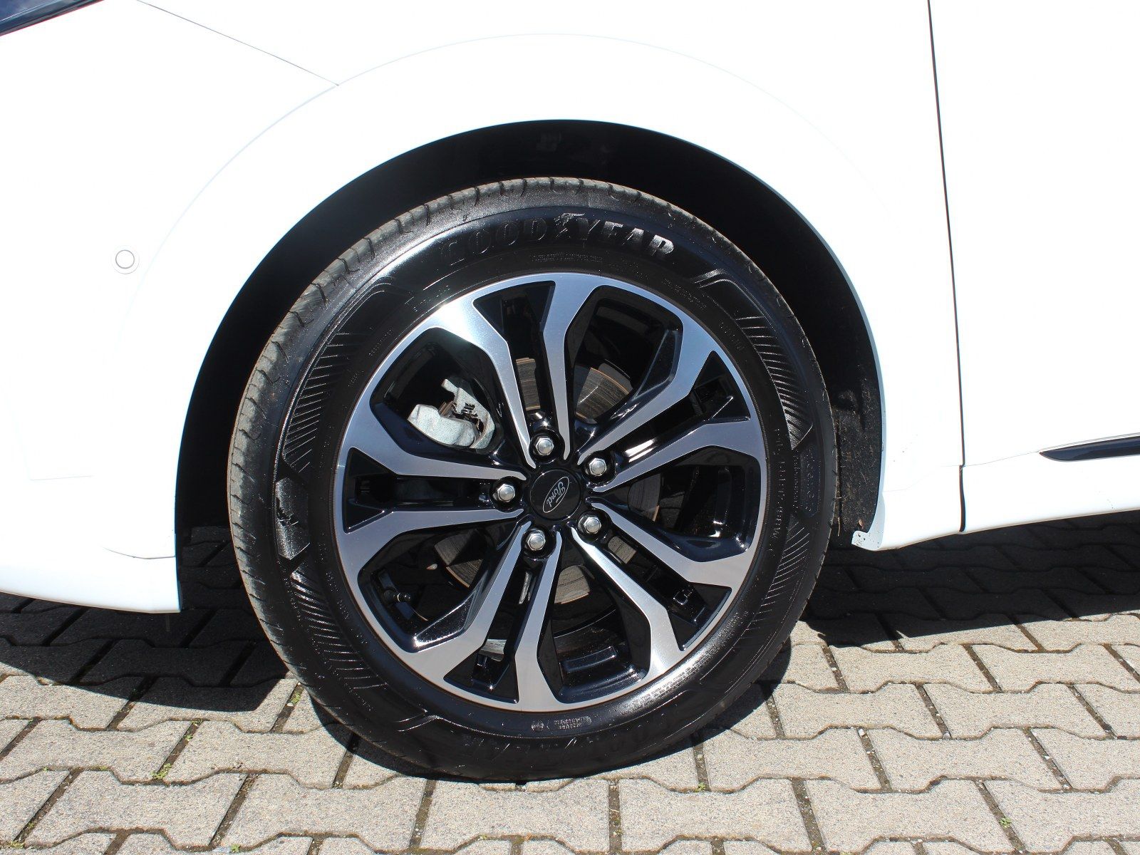 Fahrzeugabbildung Ford Puma ST-Line 1,0 EcoBoost Mild Hybrid
