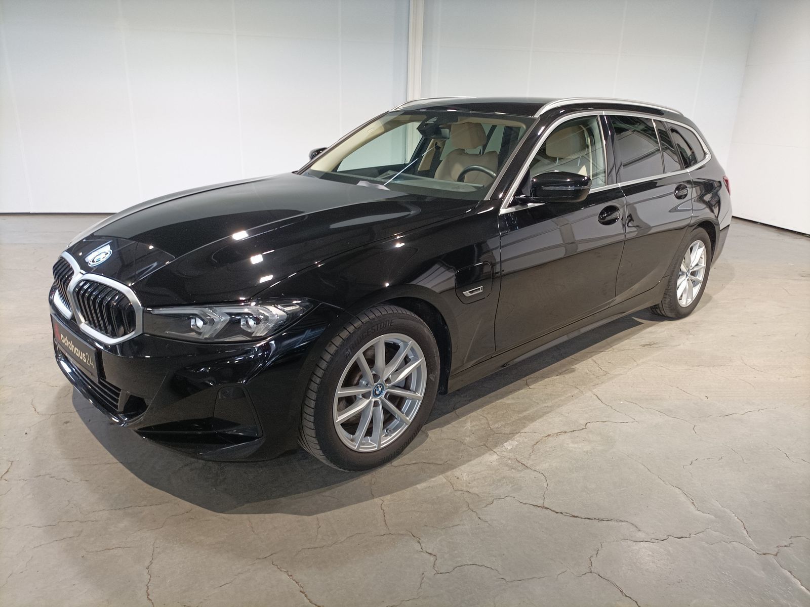 BMW 320e  LED|Navi|Sitzheiz|Kamera foto 3