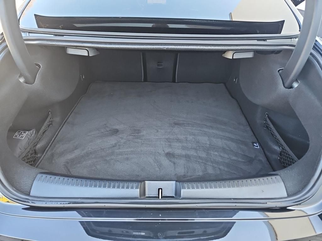 Fahrzeugabbildung Mercedes-Benz CLA 200 Coupé AMG AHK KeylessGo LED Winter Totw.