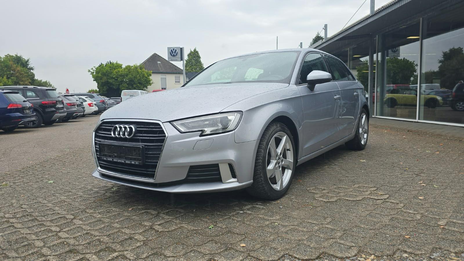 Audi A3 Sportb 30 TFSI sport Nav Bi-Xen Leder Sh AHK
