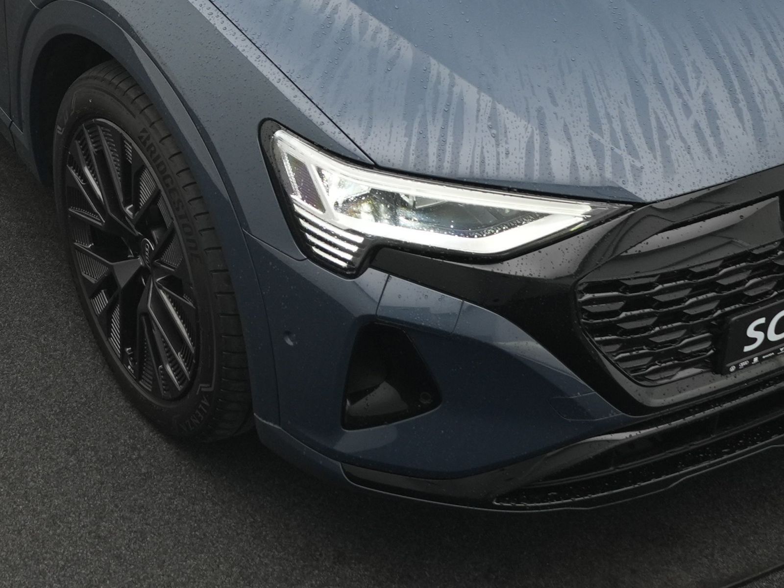 Audi Q8 e-tron - Bild 17