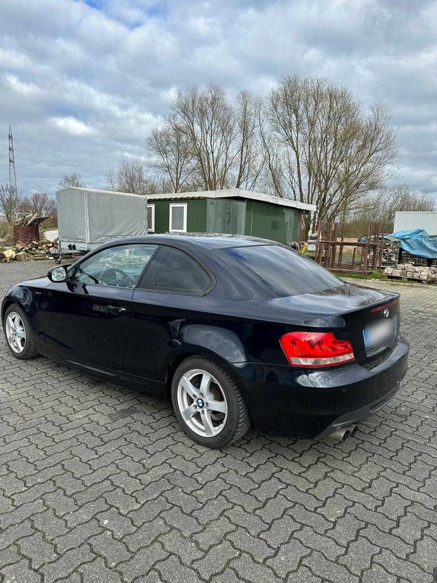 BMW 120