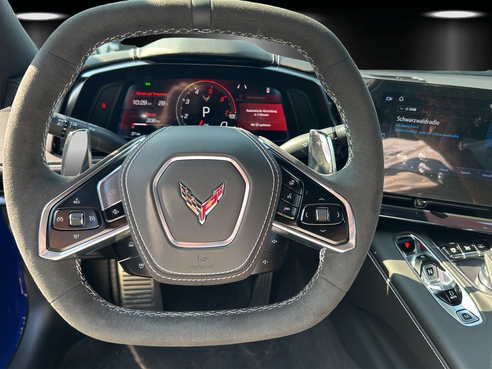 Fahrzeugabbildung Corvette C8 Cabrio 3LT MY2025 MAGNETIC/LIFT/HYSTERIA PURP