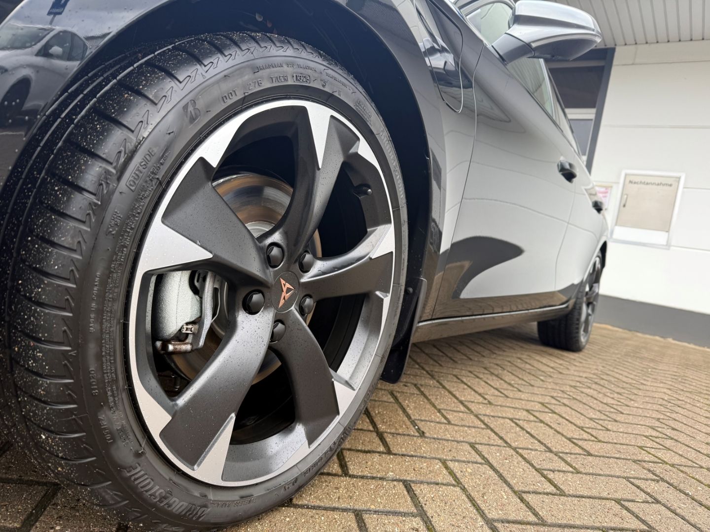 Fahrzeugabbildung CUPRA Leon Sportstourer 1.5 e-Hybrid AHK-klappbar Digi