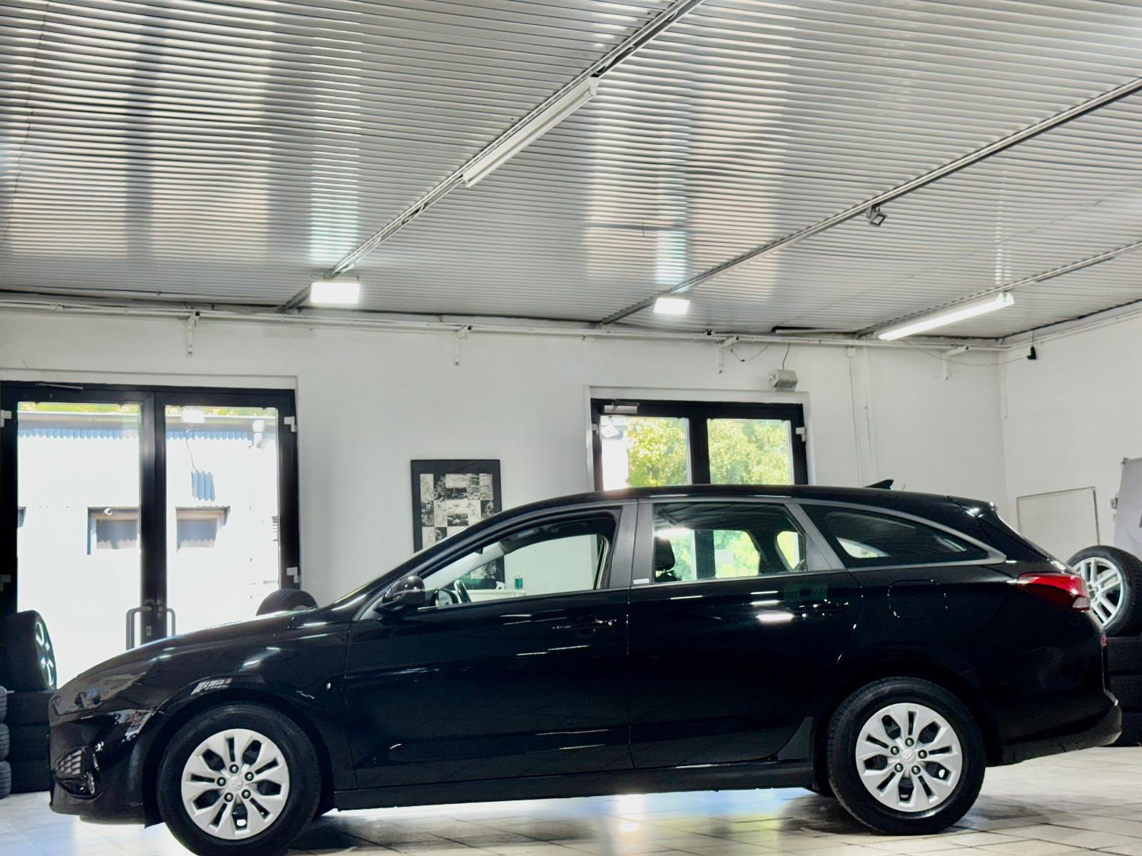 Hyundai i30 cw*Select*B.tooth*GRA*MFL*DAB*Mwst*