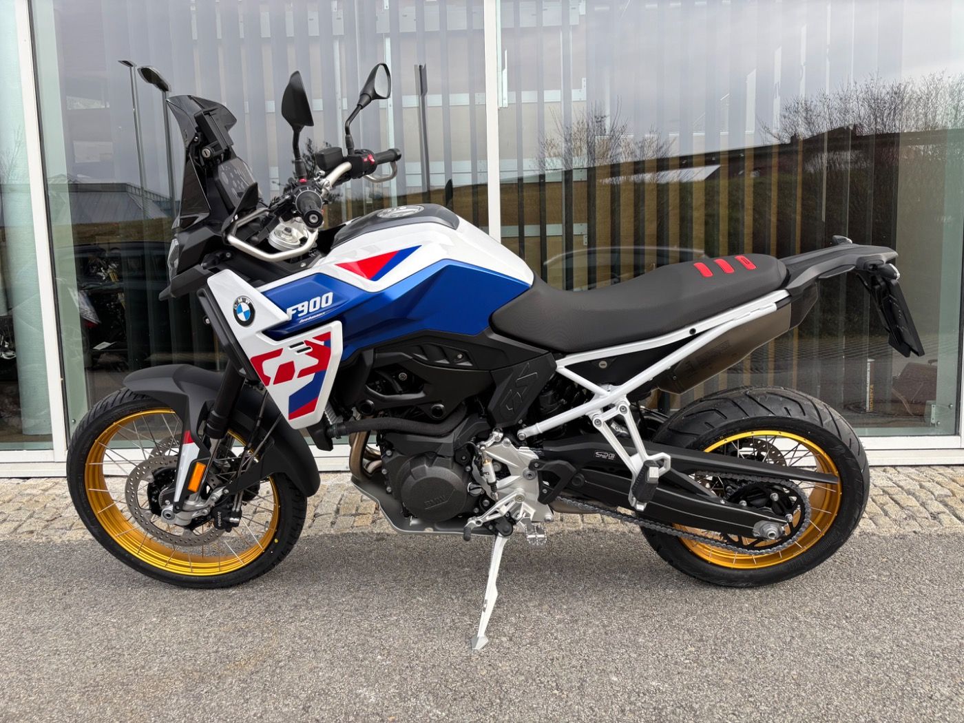 Fahrzeugabbildung BMW F 900 GS Trophy Dynamik-Paket