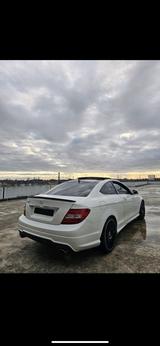 Mercedes-Benz Mercedes C350 AMG Line  Steuerkette & Get... - Mercedes-Benz C 350 mit Benzin-Antrieb: Coupé