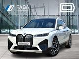 BMW iX xDrive40 Head-Up DAB LED RFK AHK el. Sitze - weiße BMW iX