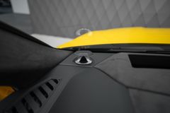 Urus 4.0 V8 SE YELLOW/BLACK YELLOW PANO B&amp;O