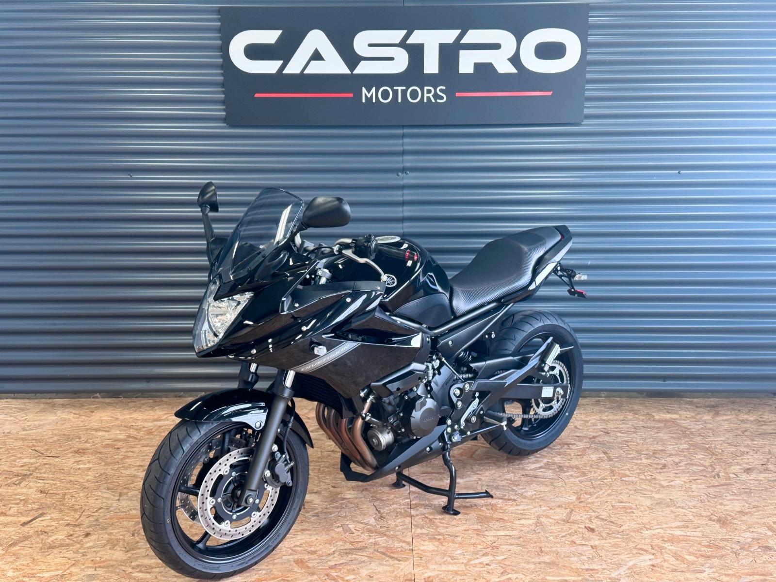 Yamaha XJ6 Diversion | ABS | 1.Hand | nur 5.759km |