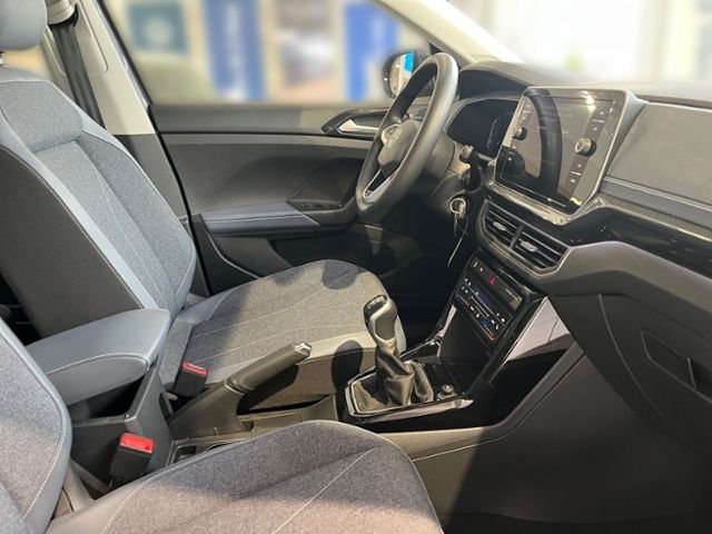 Fahrzeugabbildung Volkswagen T-Cross 1.0 TSI STYLE AHK NAVI IQ.DRIVE GJR