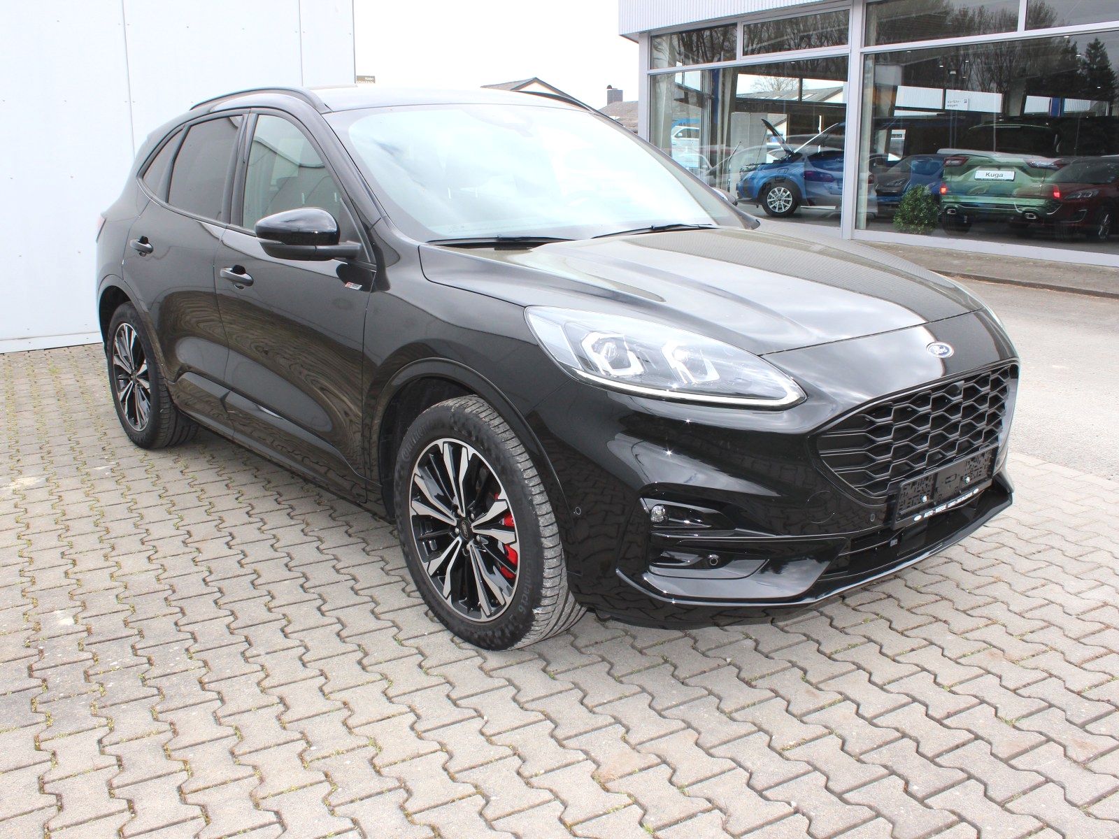 Fahrzeugabbildung Ford Kuga Plug-In Hybrid ST-Line X