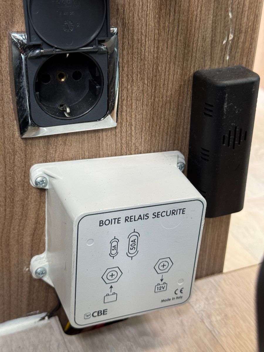 Fahrzeugabbildung Chausson WELCOME 618 FIAT SAT TV HUBBETT BACKOFEN 1.HAND