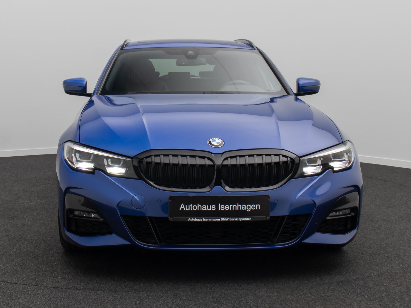 Fahrzeugabbildung BMW 320d M Sport Kamera DAB Panorama H/K 19Zoll