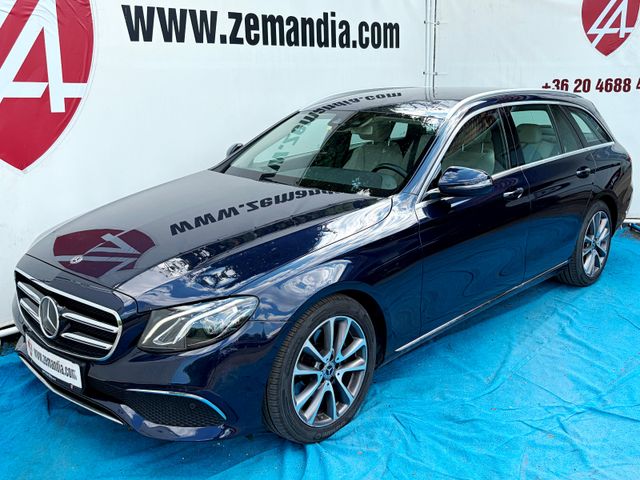 MERCEDES-BENZ E 220 d 4MATIC T Autom./1.HAND