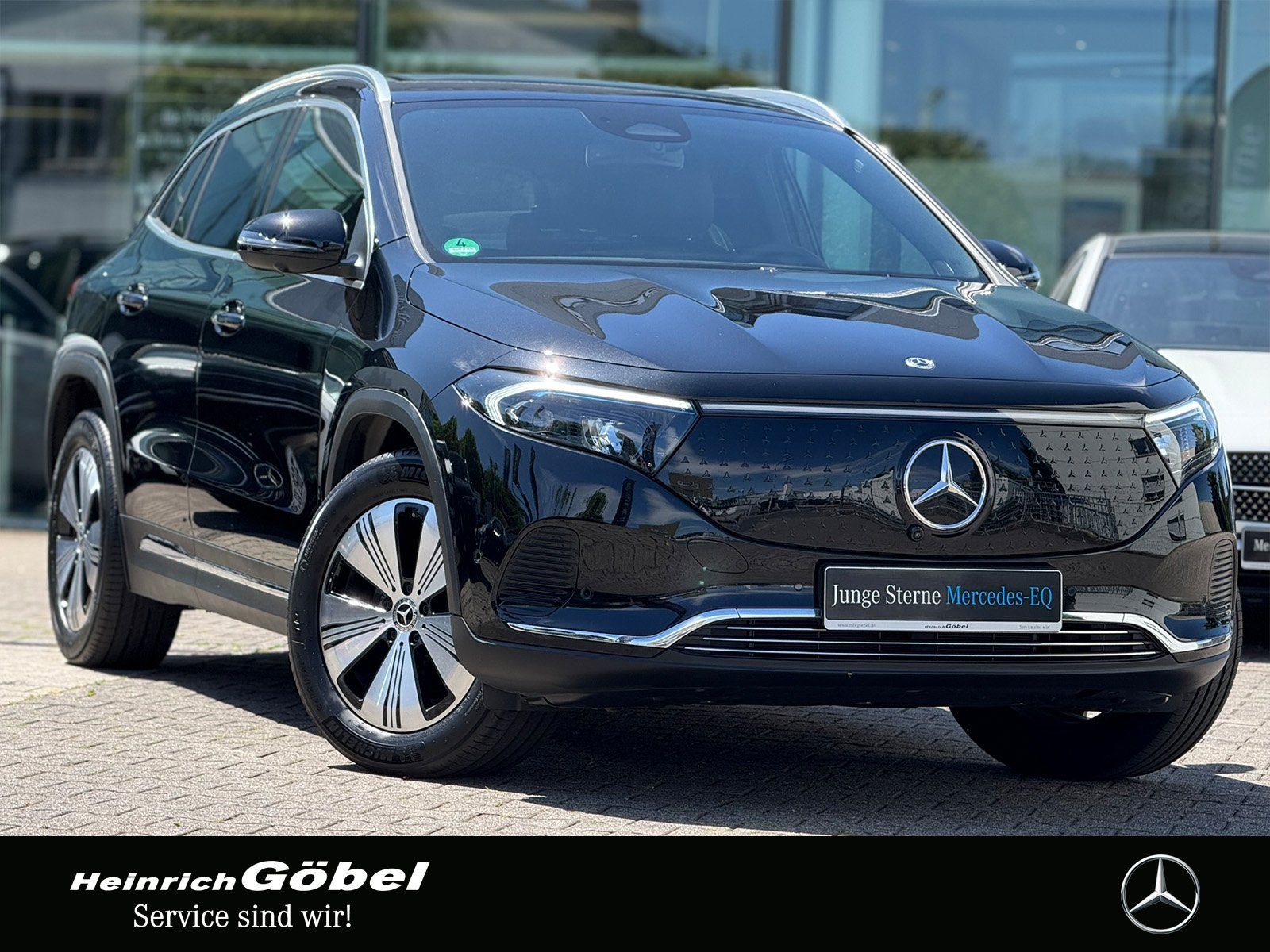Fahrzeugabbildung Mercedes-Benz EQA 300 4Matic 360°KAMERA*AMBIENTE*LED*elek.HECK