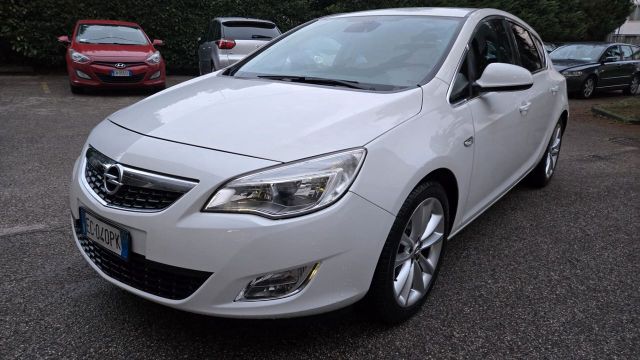 Opel Astra 1.4 Turbo 140CV Benzina GANCIO TRAINO