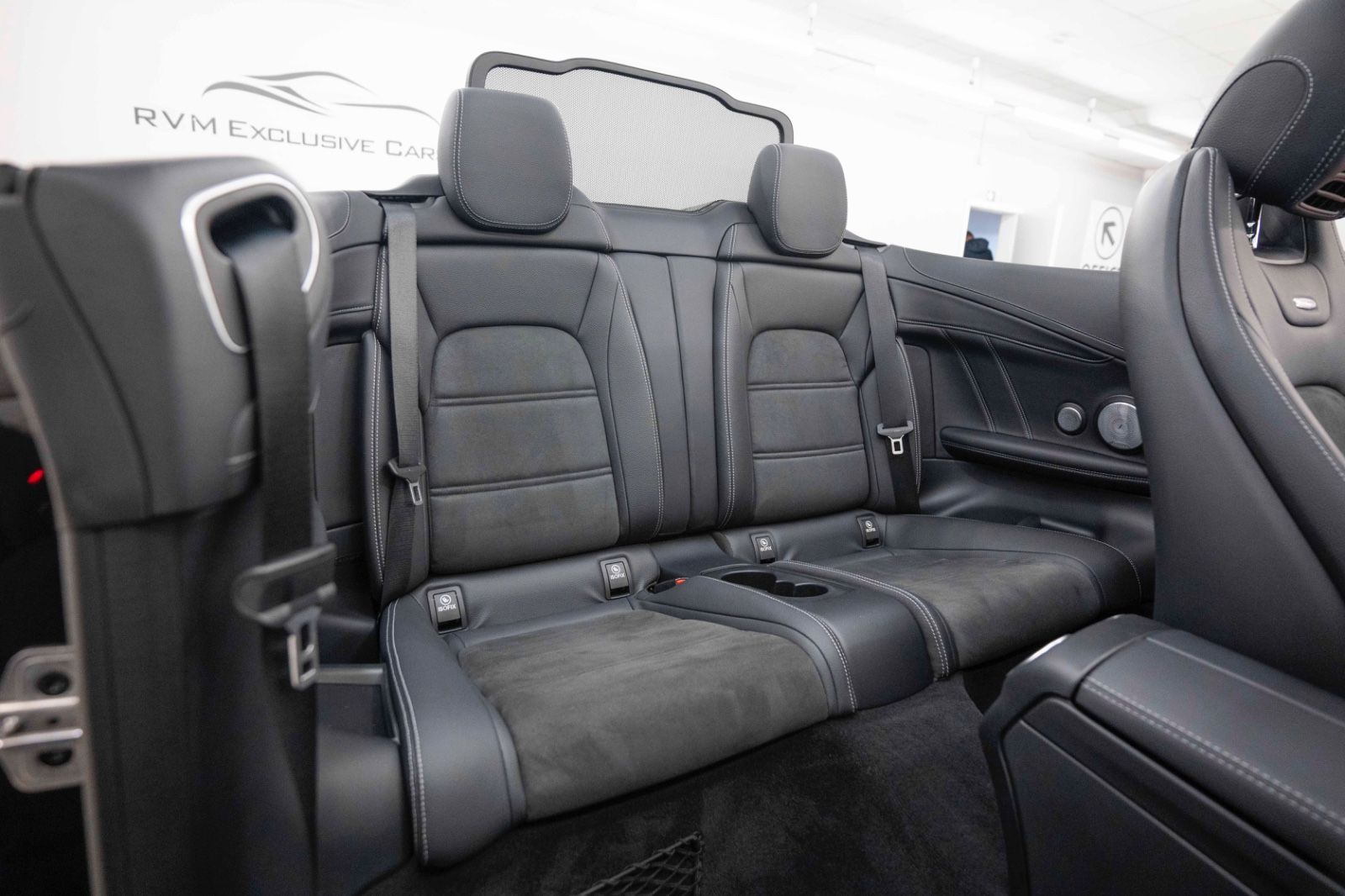Fahrzeugabbildung Mercedes-Benz C 63 CABRIO AMG LED BURMESTER NAV KAM TOTW