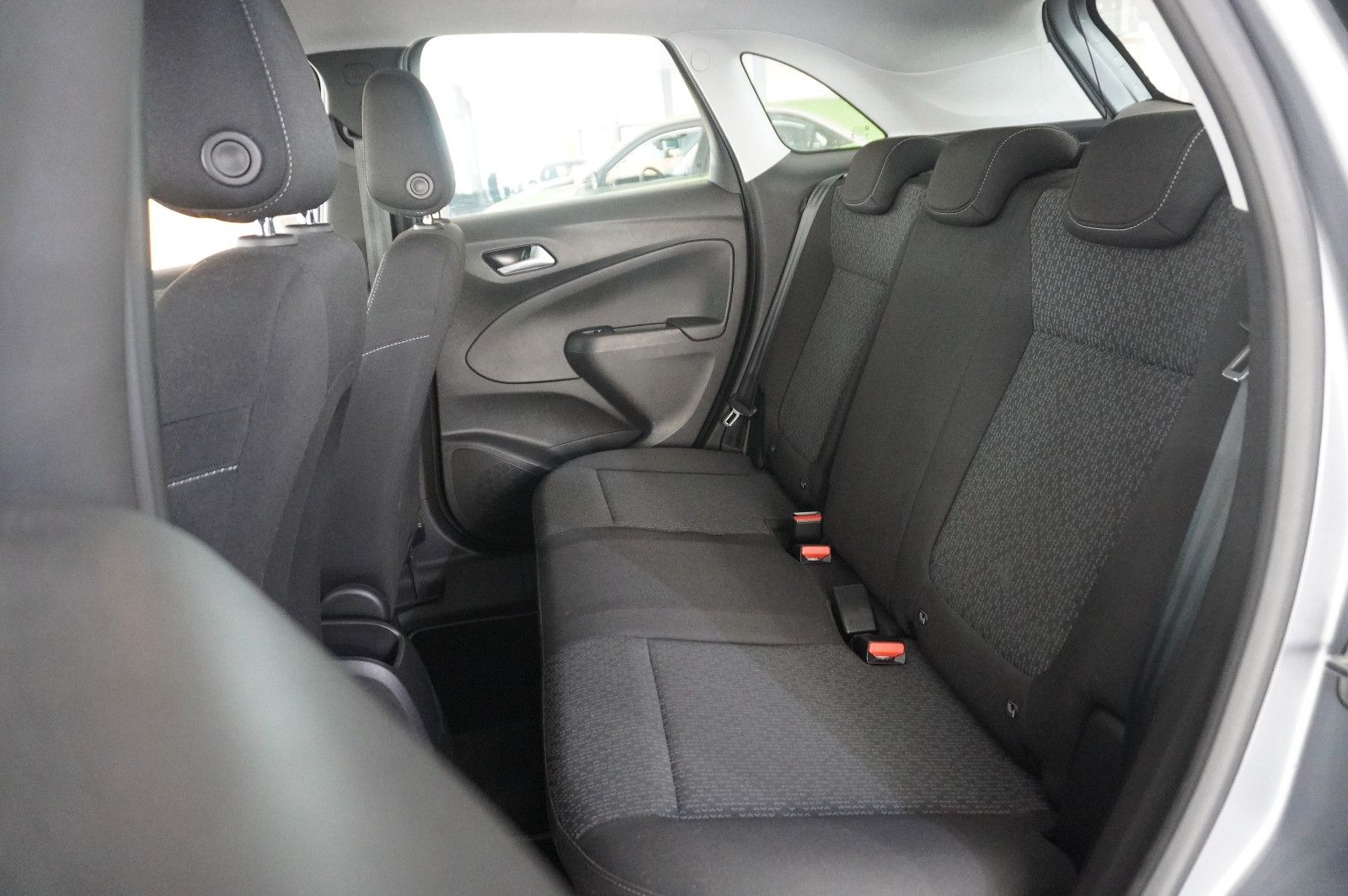 Fahrzeugabbildung Opel Crossland (X) 1.2 EDITION NAVI/LED/KAMERA/TEMP.