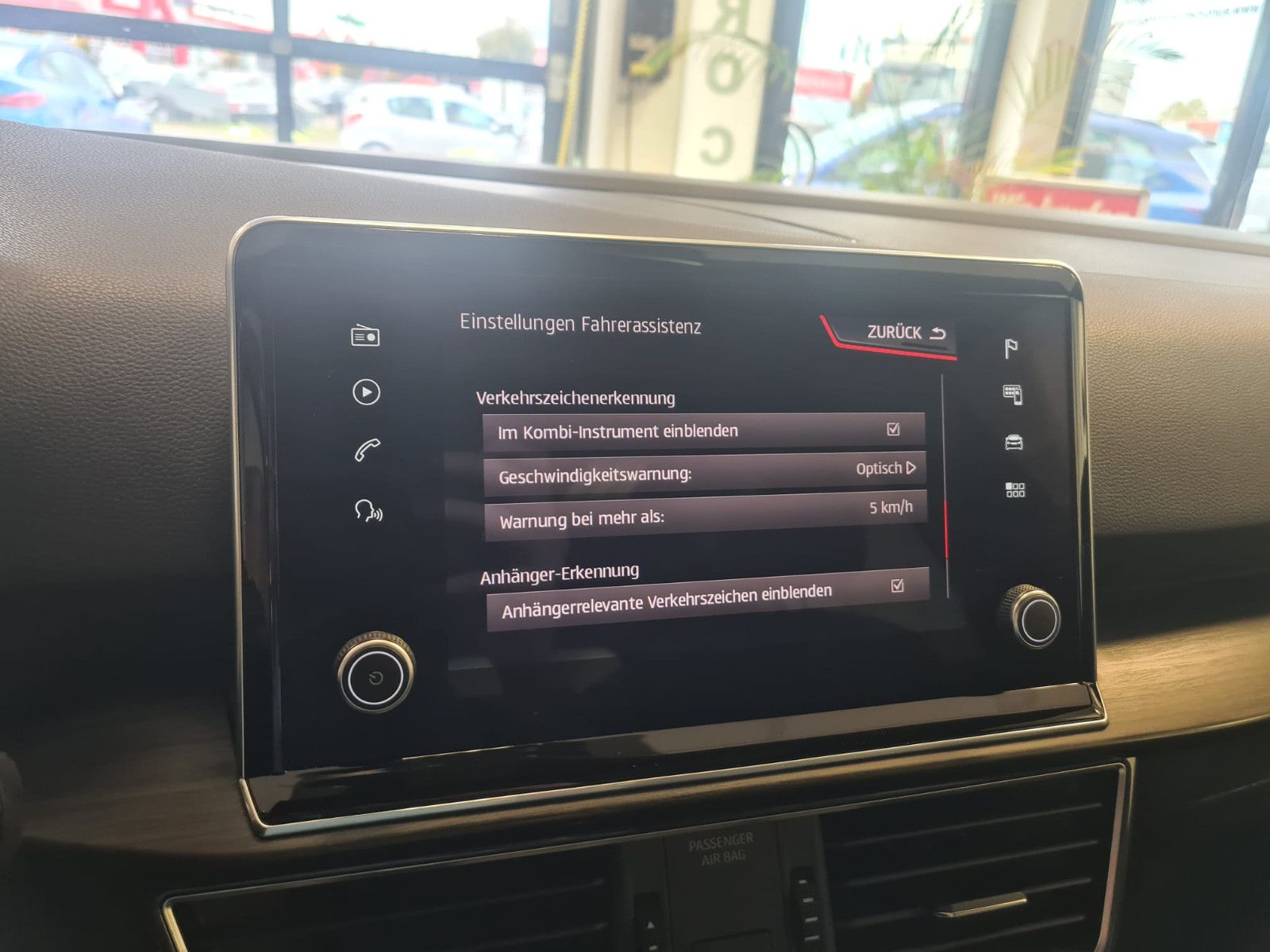 Fahrzeugabbildung SEAT Tarraco Xcellence 4Drive / LED / AHK / PANORAMA